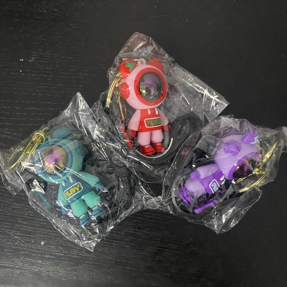 Lot of three Astronauts Keychain with wristlet bag charm - Picture 5 of 8